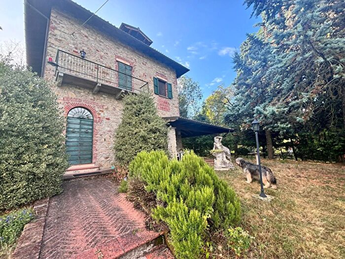 Casa con 5 locali in vendita in Pizzofreddo, Santa Maria Della Versa