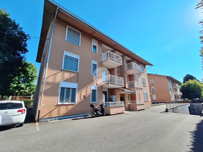 Appartamento con 5 locali in vendita in Via Adriano Olivetti, Strambino