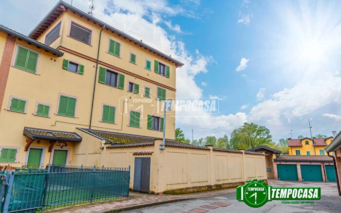 Appartamento trilocale in vendita in Via delle Mondine, Rognano