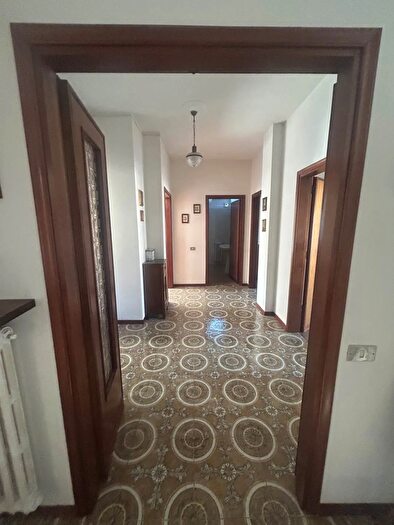 Appartamento con 5 locali in vendita in Via Sonnino San Casciano in Val di Pesa, San Casciano In Val Di Pesa