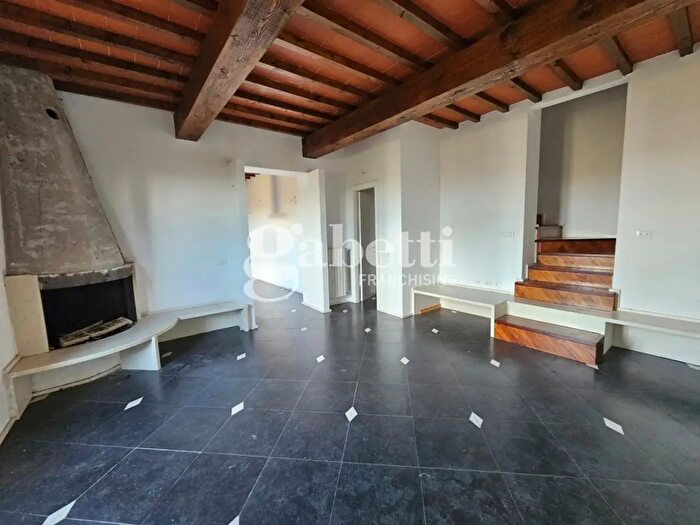 Appartamento quadrilocale in vendita in Via di Marciola, Scandicci