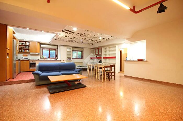 Appartamento quadrilocale in vendita in Via Caduti di Melissa, Casalecchio Di Reno