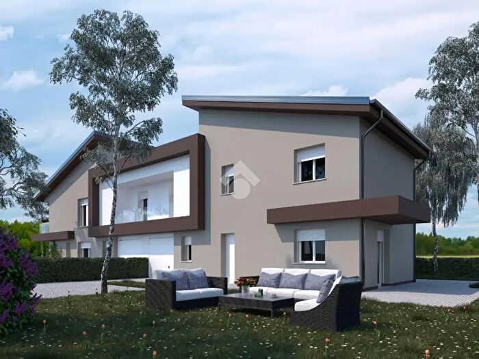 Casa quadrilocale in vendita in Via Bassa Inferiore, Malalbergo