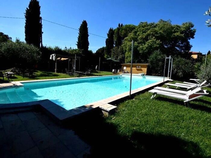 Casa quadrilocale in vendita in Fauglia