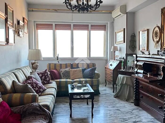 Appartamento con 5 locali in vendita in Viale Belvedere, Arpino