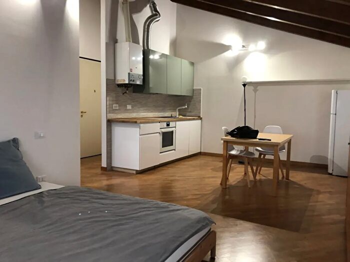 Appartamento monolocale in affitto in Via Emilia Levante, Bologna