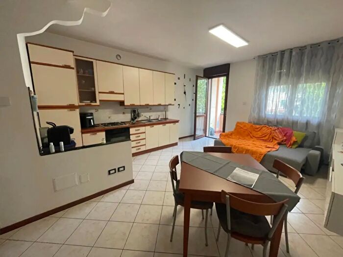 Appartamento trilocale in vendita in Via dell'Artigianato, San Rocco Al Porto