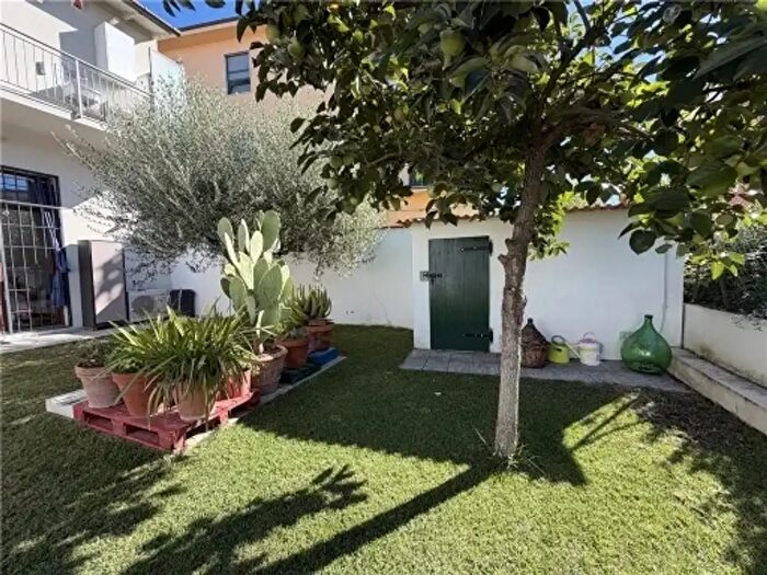 Appartamento con 5 locali in vendita in Firenze