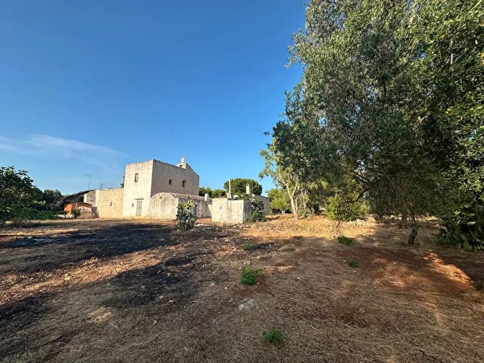 Casa con 7 locali in vendita in Strada Provinciale, Ostuni