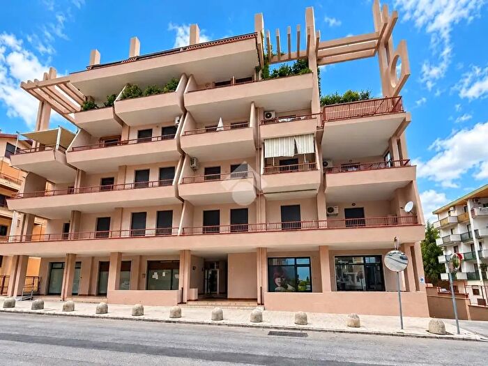 Appartamento trilocale in vendita in Via del Verde, Lanciano