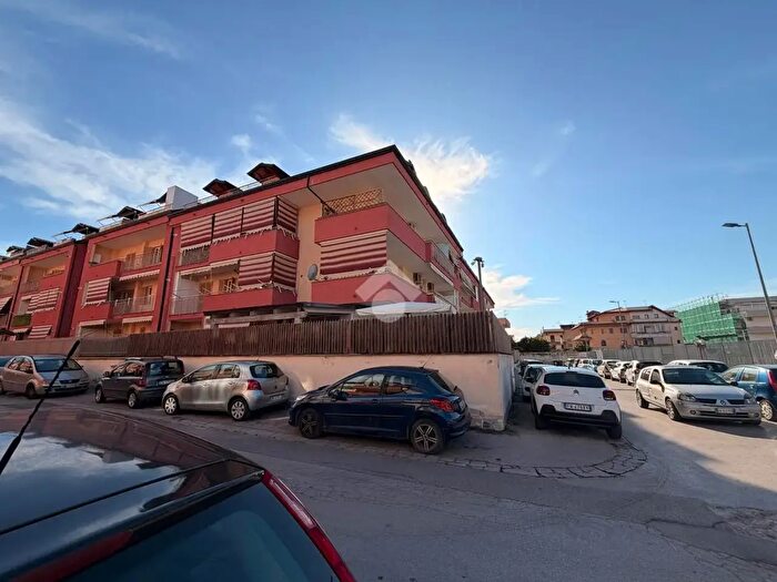 Appartamento trilocale in vendita in Via Carlo Rosselli, Mugnano Di Napoli