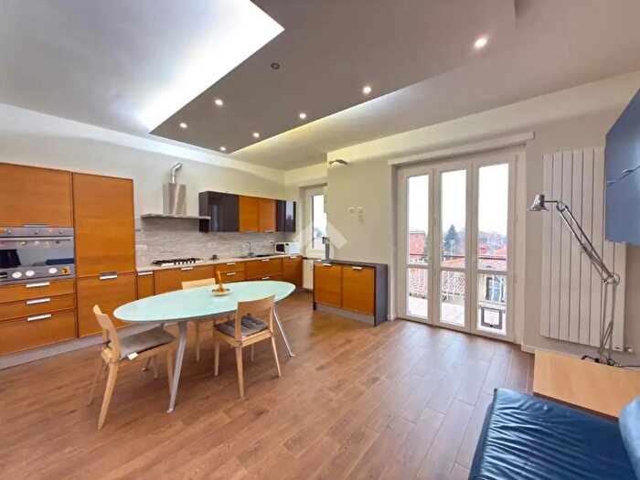 Appartamento trilocale in vendita in Via ClN, Giaveno