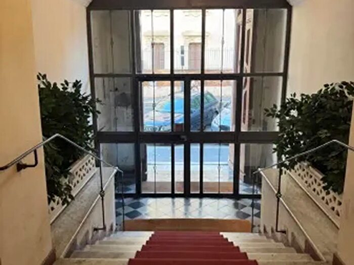 Appartamento trilocale in affitto in Via Settembre, Roma