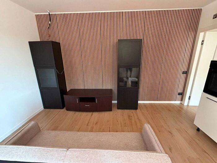 Appartamento trilocale in affitto in Via Alessandro Manzoni, Ospedaletto, Bolzano Vicentino