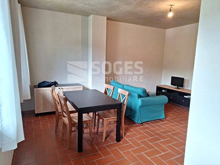 Appartamento trilocale in vendita in Via di Raggioli, Pelago