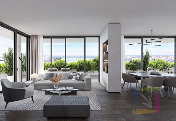 Appartamento quadrilocale in vendita in Viale Bergamo, Chioggia