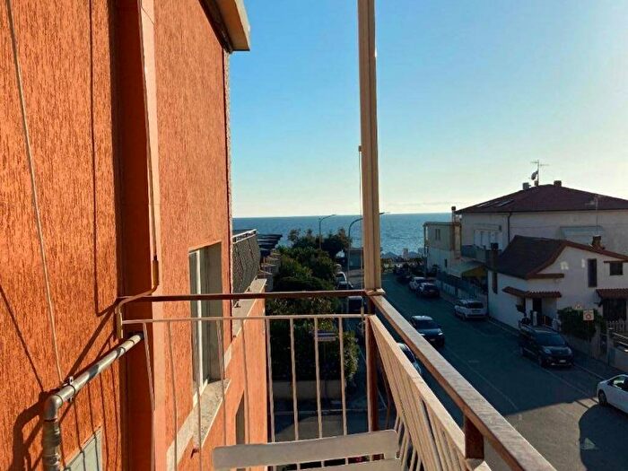 Appartamento trilocale in affitto in Via Isola dello Sparviero, Zona Nuova Pratoranieri, Follonica