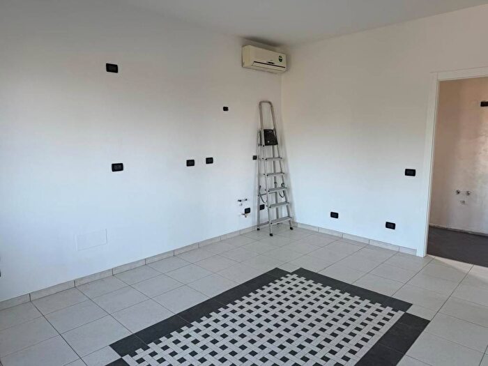 Appartamento bilocale in affitto in Via Cason, San Massimo Croce Bianca, Verona