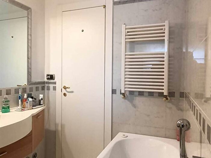 Appartamento quadrilocale in affitto in Via Riccardo Zandonai, Novoli, Firenze