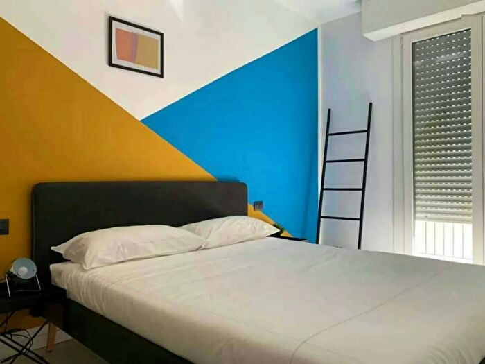 Appartamento monolocale in affitto in Via Luigi Mercantini, Milano