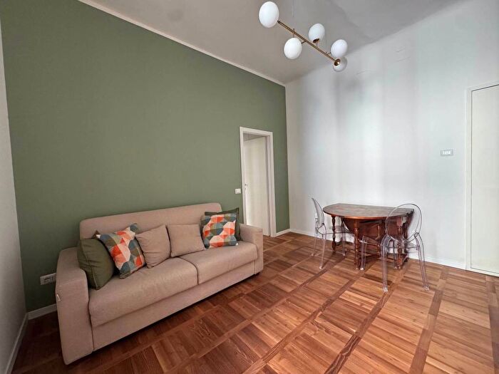 Appartamento bilocale in affitto in Via Lecco, Porta Venezia, Milano