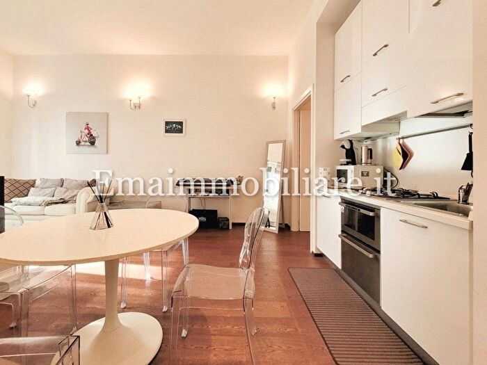 Appartamento bilocale in affitto in Via Andrea Costa, Pasteur, Milano