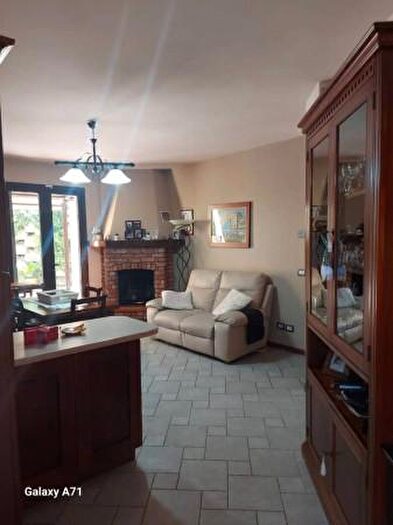 Appartamento quadrilocale in vendita in Via Ciro Menotti, Monte Grimano Terme