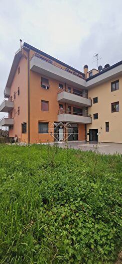 Appartamento quadrilocale in vendita in Sarzana