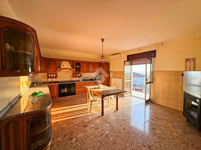 Appartamento quadrilocale in vendita in Localita Cologni, Amantea