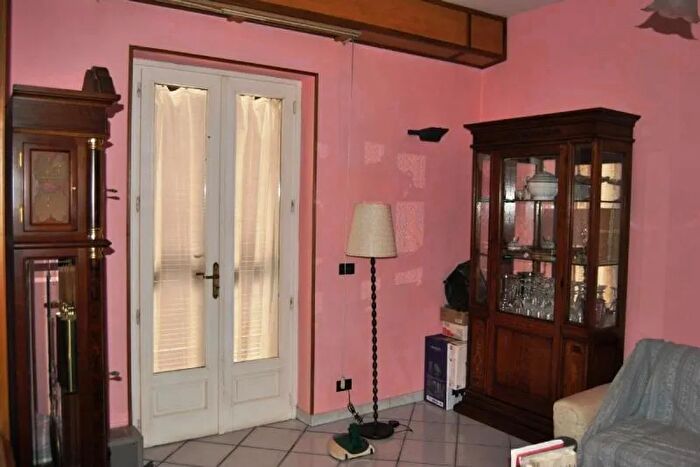 Casa in vendita in Viale Stazione Candia Canavese To, Candia Canavese