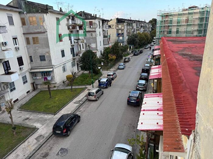 Appartamento monolocale in affitto in Via Monte Faito, Capodichino, Napoli