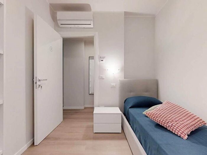 Appartamento con 6 locali in affitto in Via Miranese, Mestre, Venezia