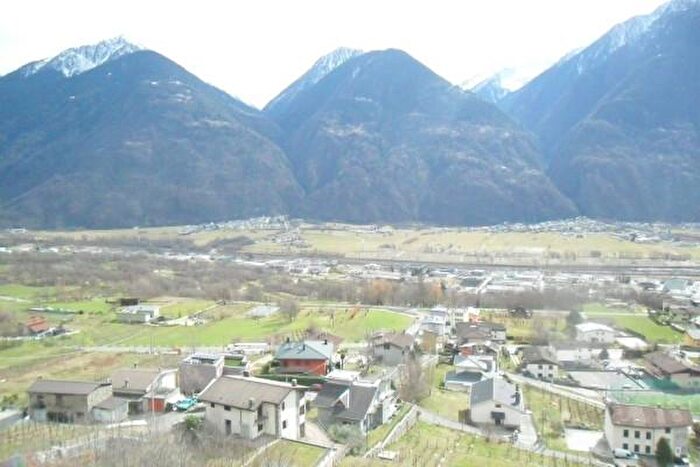 Appartamento con 5 locali in vendita in Via Nuova, Berbenno Di Valtellina