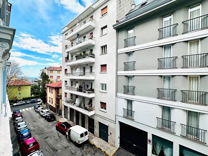 Appartamento bilocale in vendita in Via Cristoforo Belli, Trieste