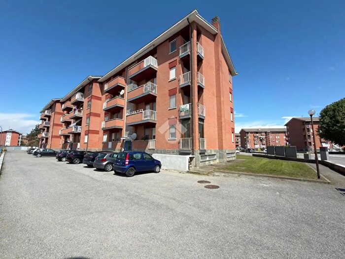 Appartamento quadrilocale in vendita in Via Faldella, Crescentino