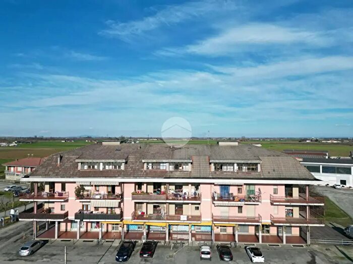 Appartamento bilocale in vendita in Via Cuneo, Barge