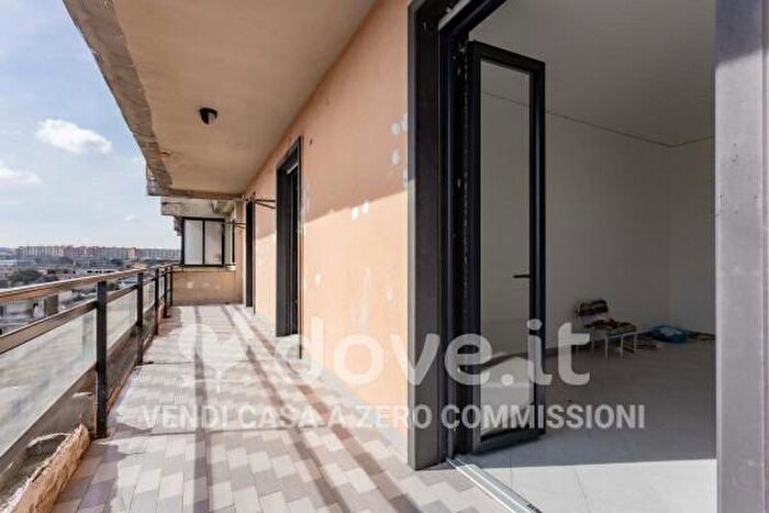 Appartamento quadrilocale in vendita in Via Galileo Ferraris, Arzano