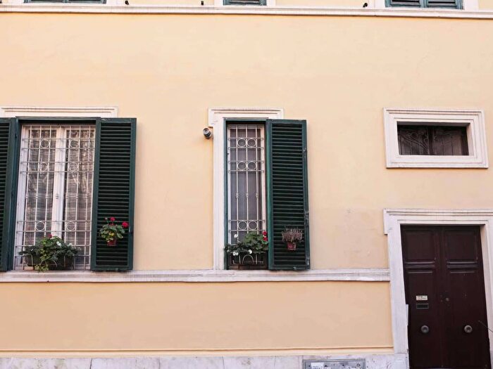 Appartamento trilocale in affitto in Via Carlo Emanuele I, Esquilino, Roma
