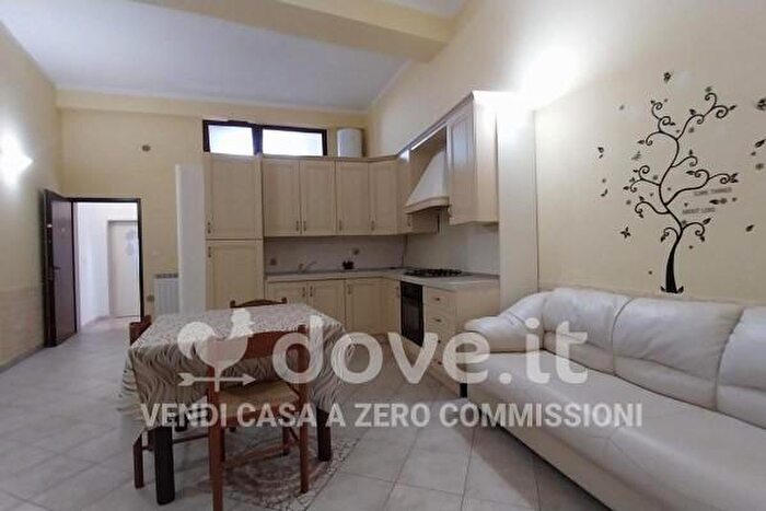 Appartamento trilocale in vendita in Via Ciro Menotti, Oria