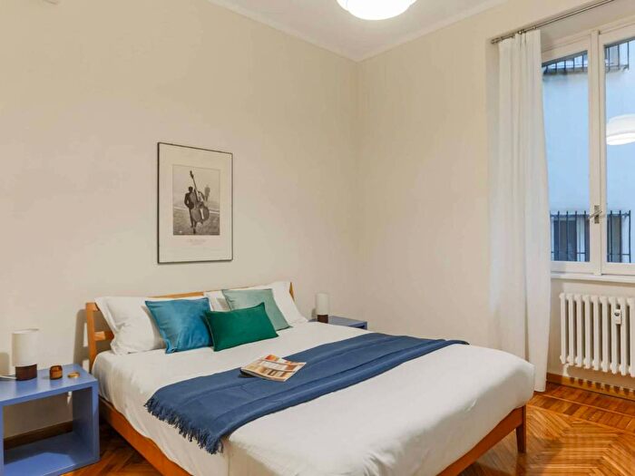 Appartamento bilocale in affitto in Viale Francesco Crispi, Moscova, Milano