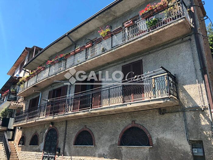 Appartamento trilocale in vendita in Corso Vittorio Emanuele Cosenza, Cosenza