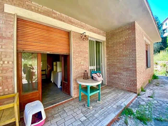 Casa con 6 locali in vendita in Manciano