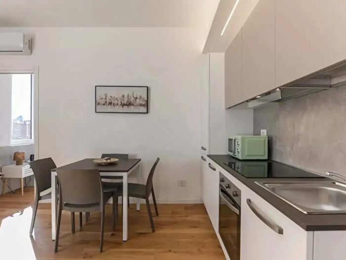 Appartamento monolocale in affitto in Viale Marche, Milano