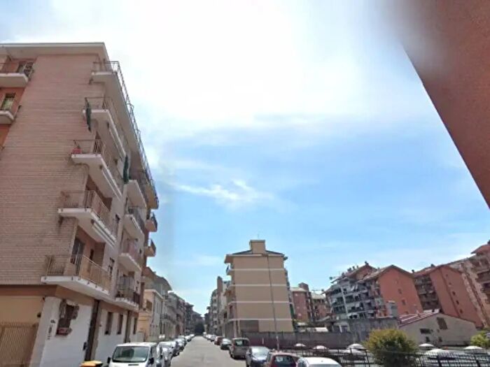 Appartamento trilocale in vendita in Torino