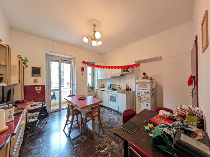 Appartamento con 5 locali in affitto in Via Giacinto Pacchiotti, Parella, Torino