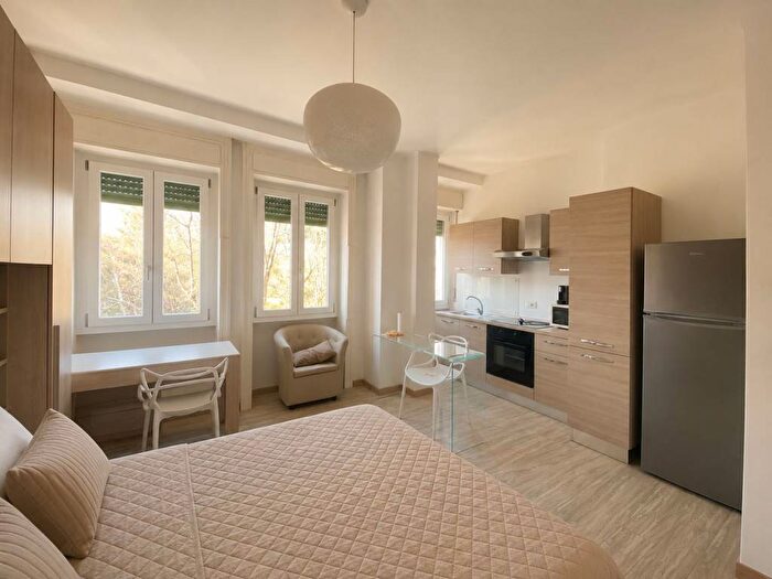 Appartamento monolocale in affitto in Solari, Milano