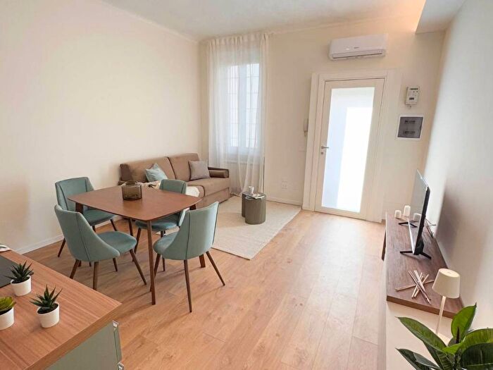 Appartamento bilocale in affitto in Viale Sabotino, Porta Romana Medaglie d'Oro, Milano
