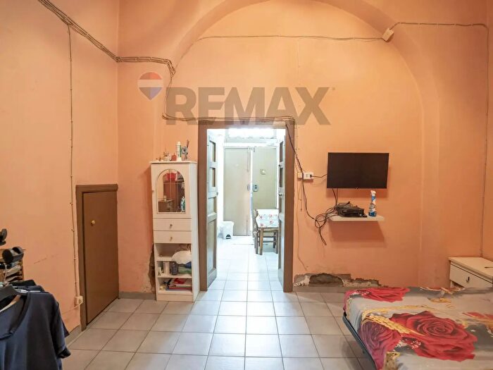 Casa trilocale in vendita in Vicolo della Vite, Catania
