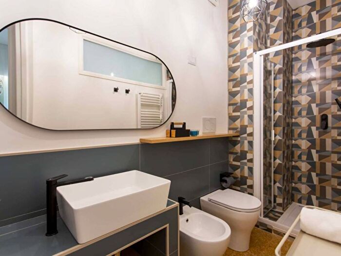 Appartamento bilocale in affitto in Via Riccardo Wagner, Politeama Ruggiero Settimo, Palermo