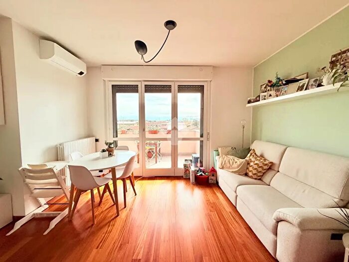 Appartamento bilocale in vendita in Via Sandro Pertini, Villasanta